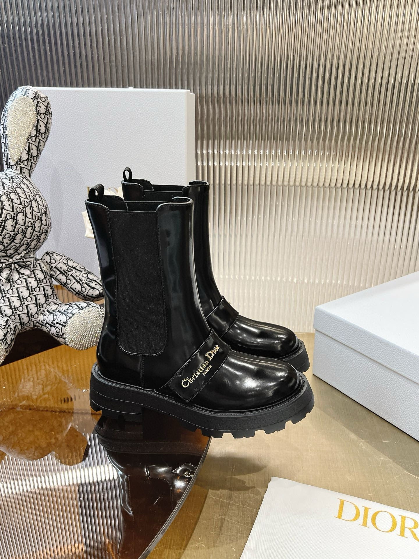 CD 25 short  boots black calfskin 438779