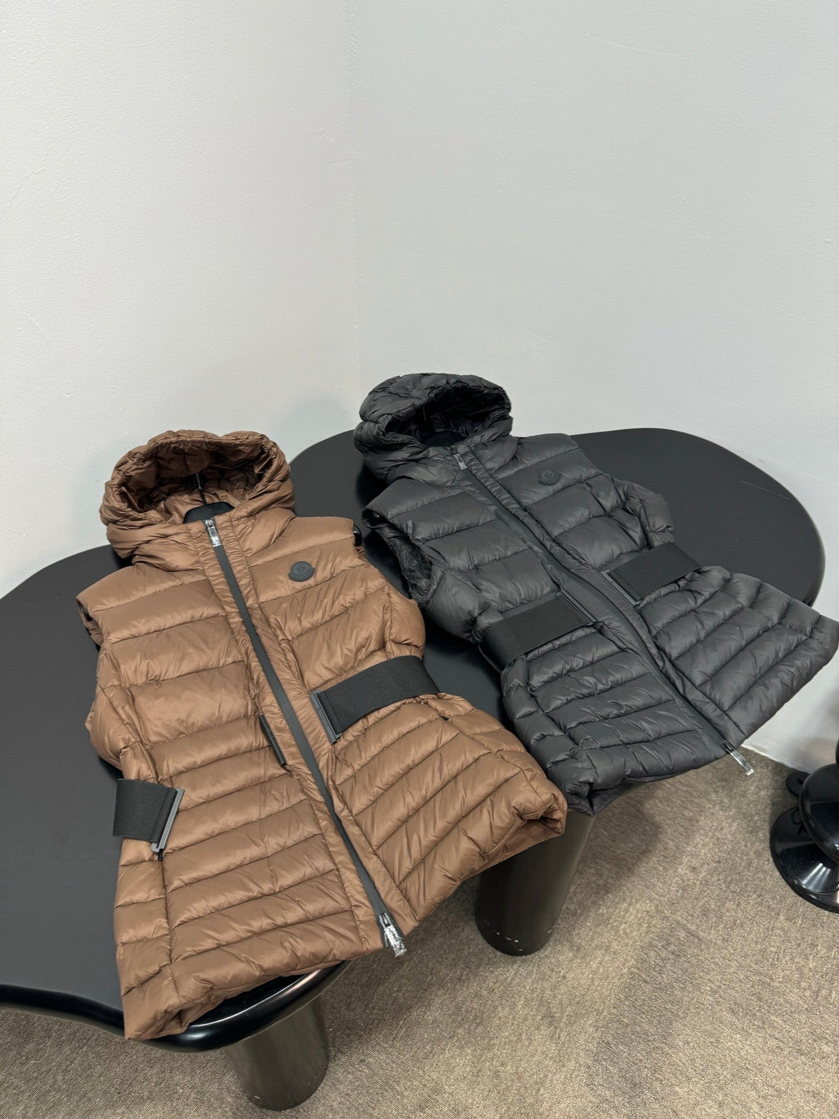 Moncler 2026 Melia Hooded Vest Brown And Black Down Polyester