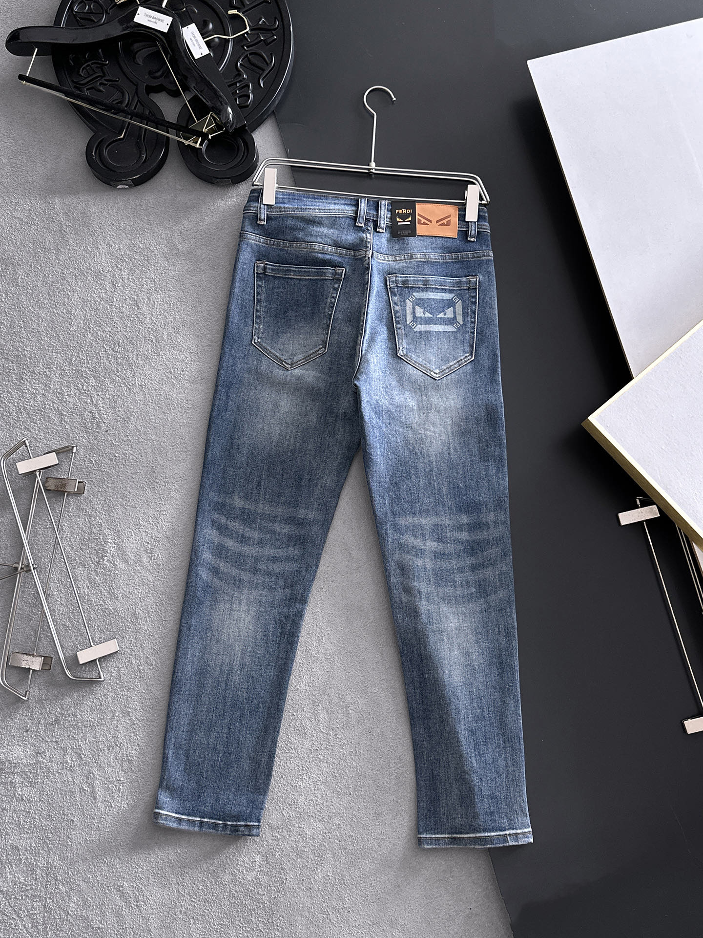 Fendi 2026 Men's Jeans Blue Denim 802138