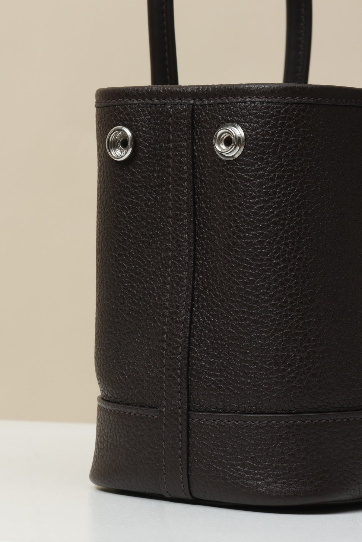 High-end Hermes 2026 Neo Garden Bag 23cm Togo Leather