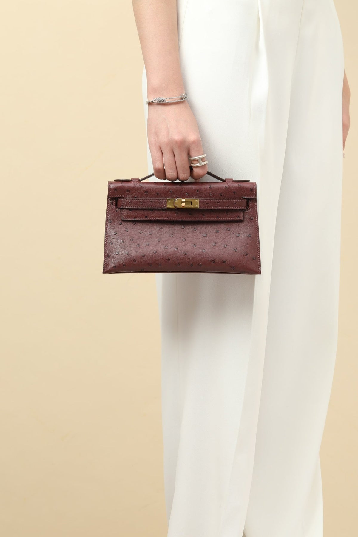 High-end Hermes 2026 Kelly Pochette Bag 22cm Ostrich Leather