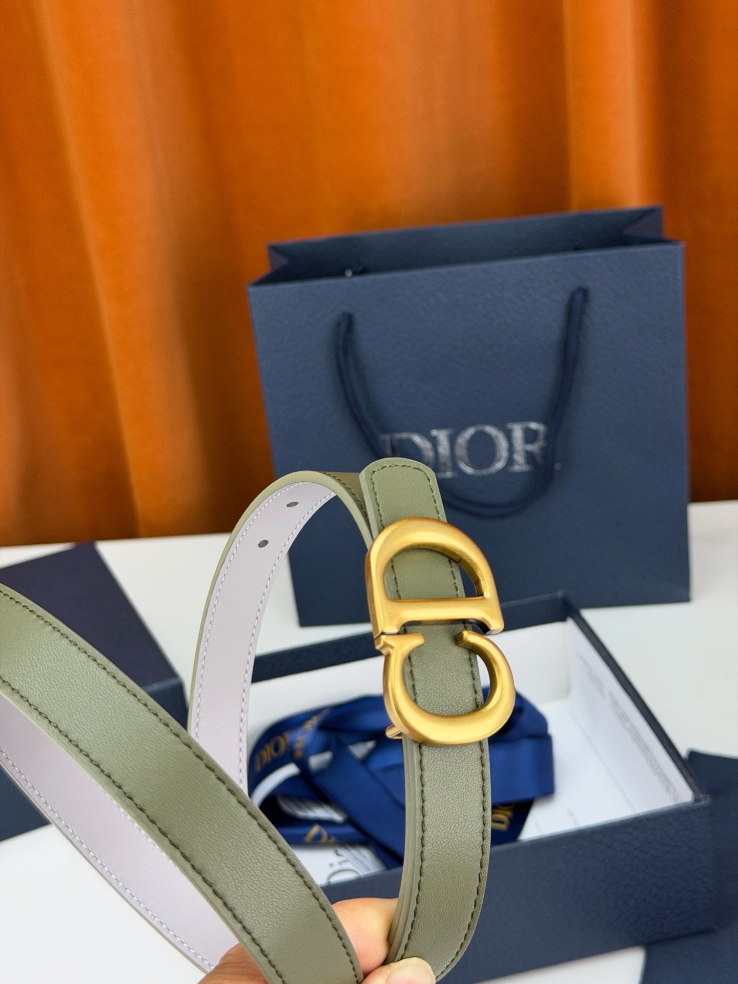Dior 2026 30 Montaigne Reversible Belt 20mm Calfskin
