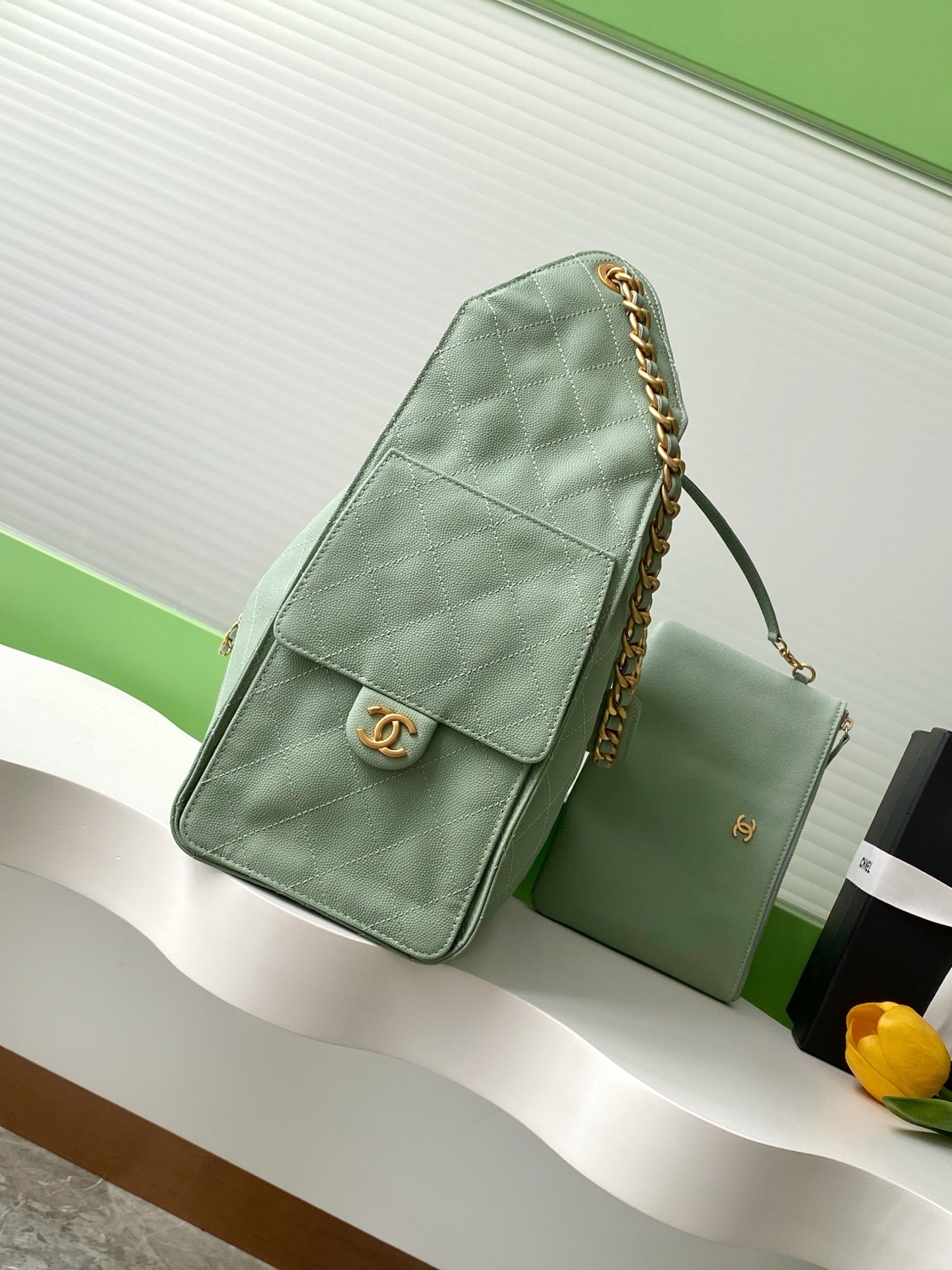 CC 25C Hobo Bags 40cm Green Grained Calfskin