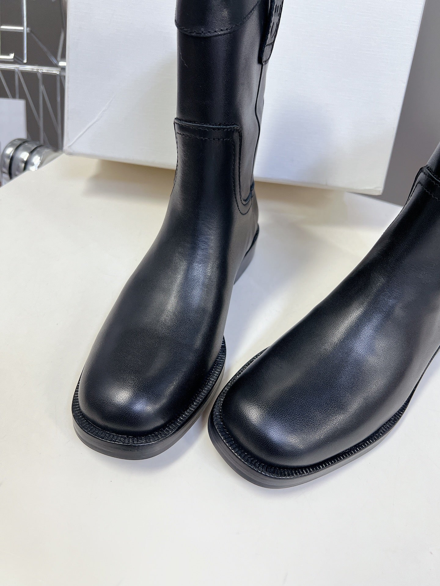 CELINE 25 cowboy boots black calfskin 434413