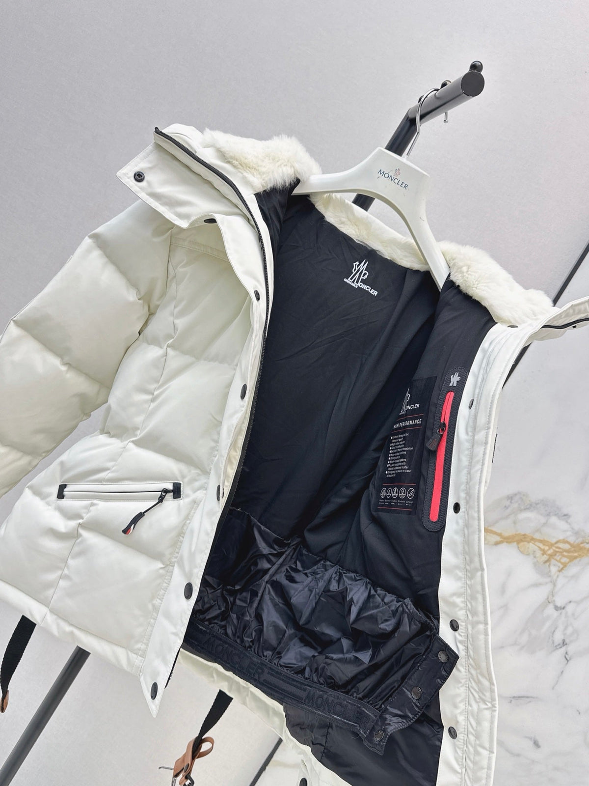 Moncler 2026 Hooded Ski Jacket White Down Polyester 780288