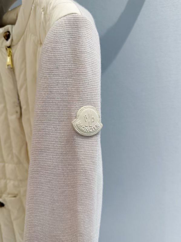 Moncler 2026 Long-Sleeved Knitwear Creamy White Down Polyester