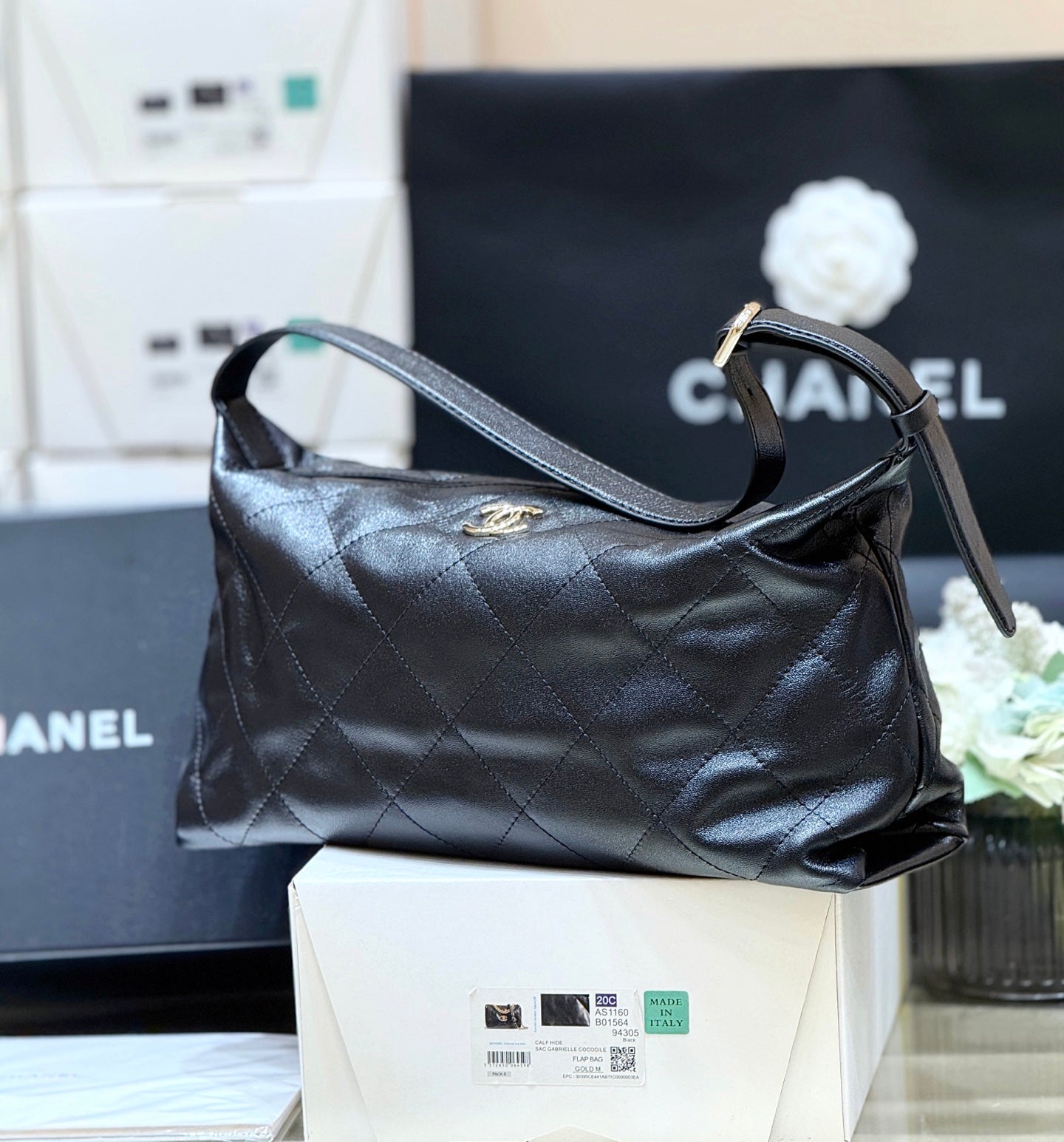 Chanel 2026 Bag 35cm Black Lambskin 290108
