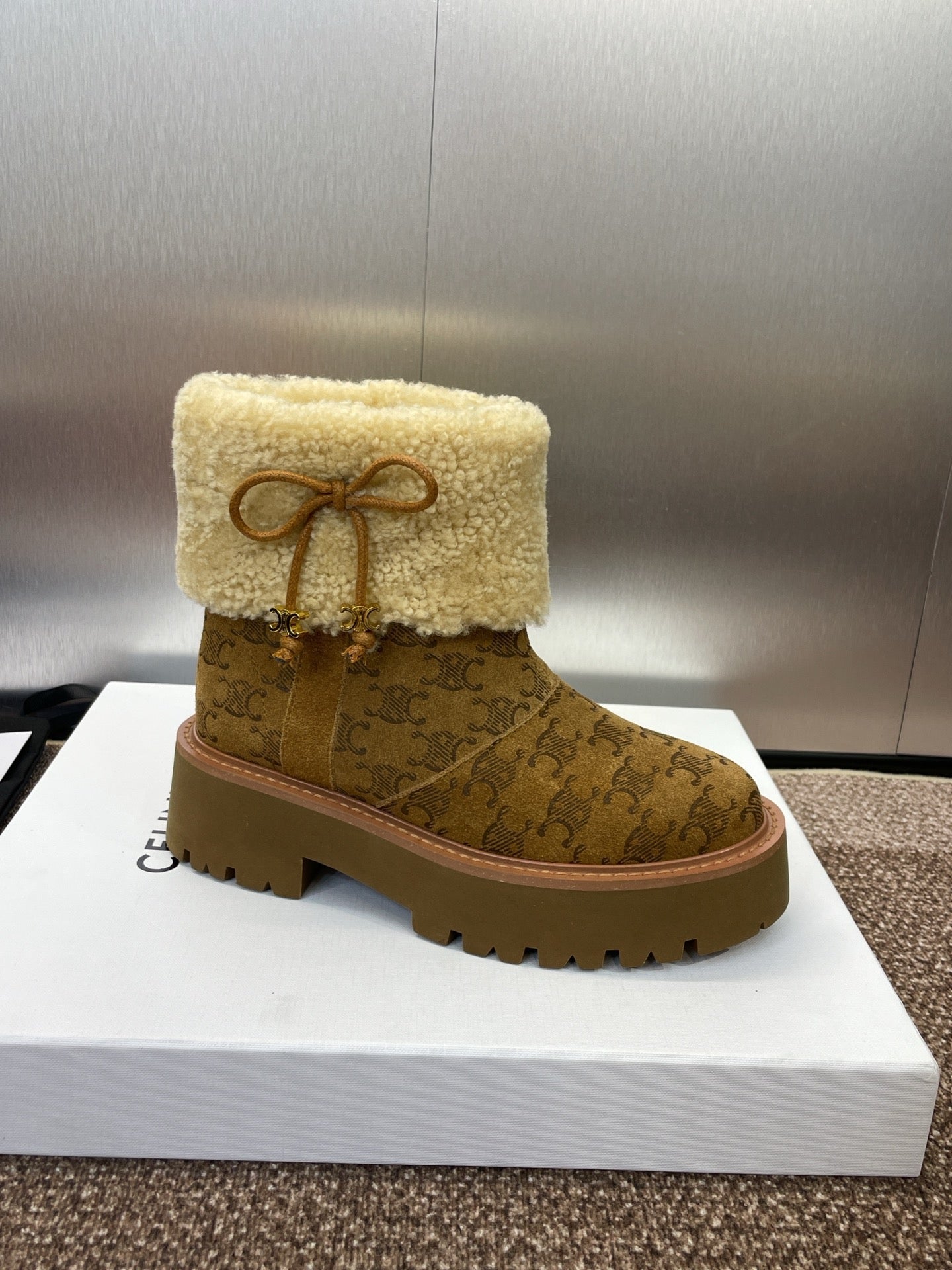 Celine 2026 Bulky Cropped Triomphe Boots Brown Suede 962664