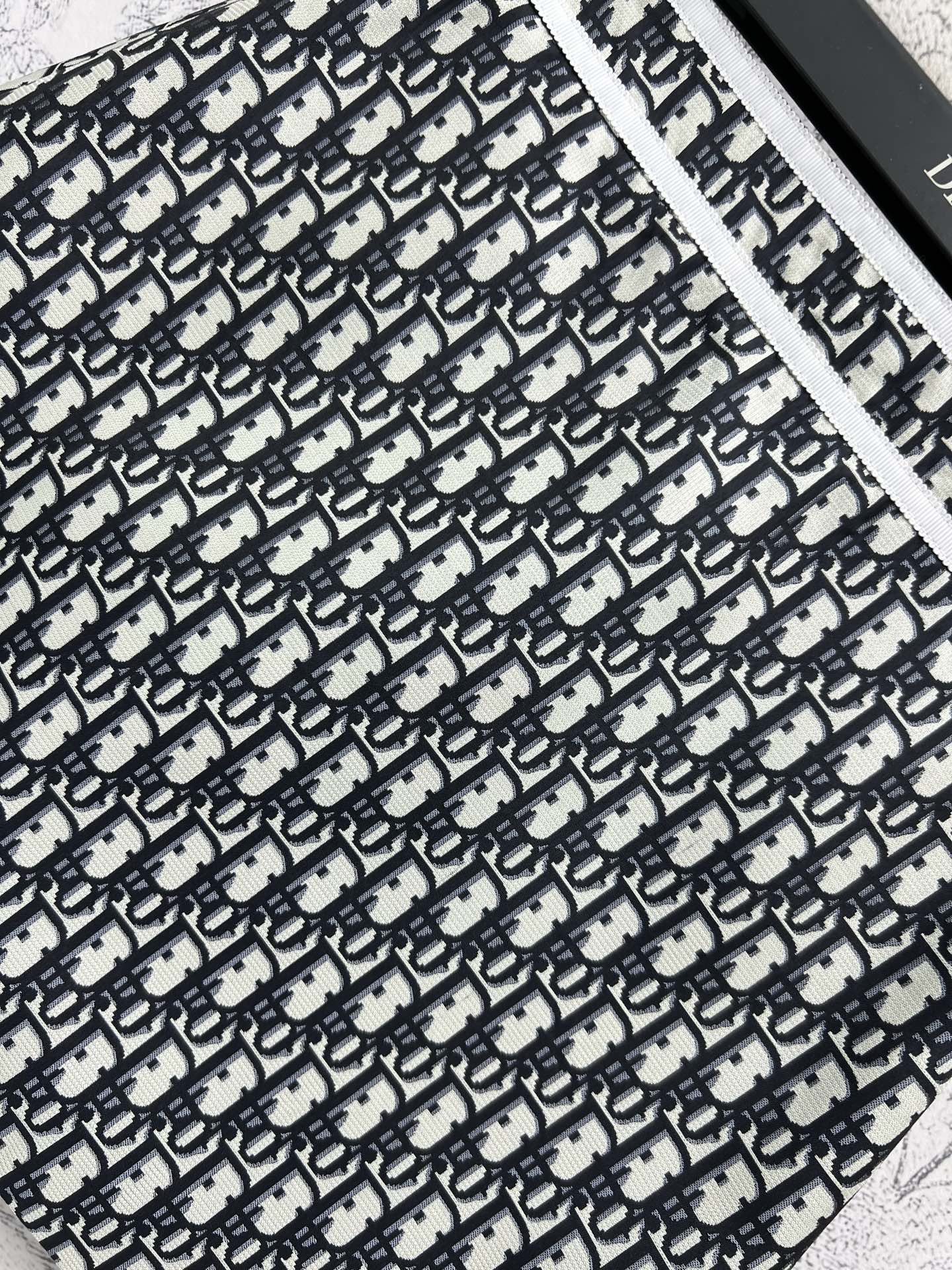 CD 25 Ribbon Skirt Black White Cotton