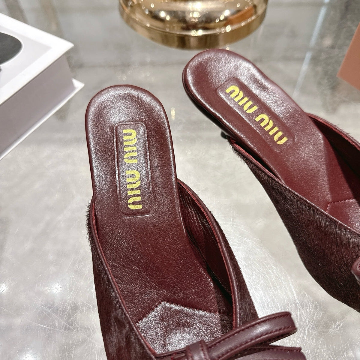 Miu 26 Pointed Toe Mule 45 Burgundy Suede Sheepskin 592092