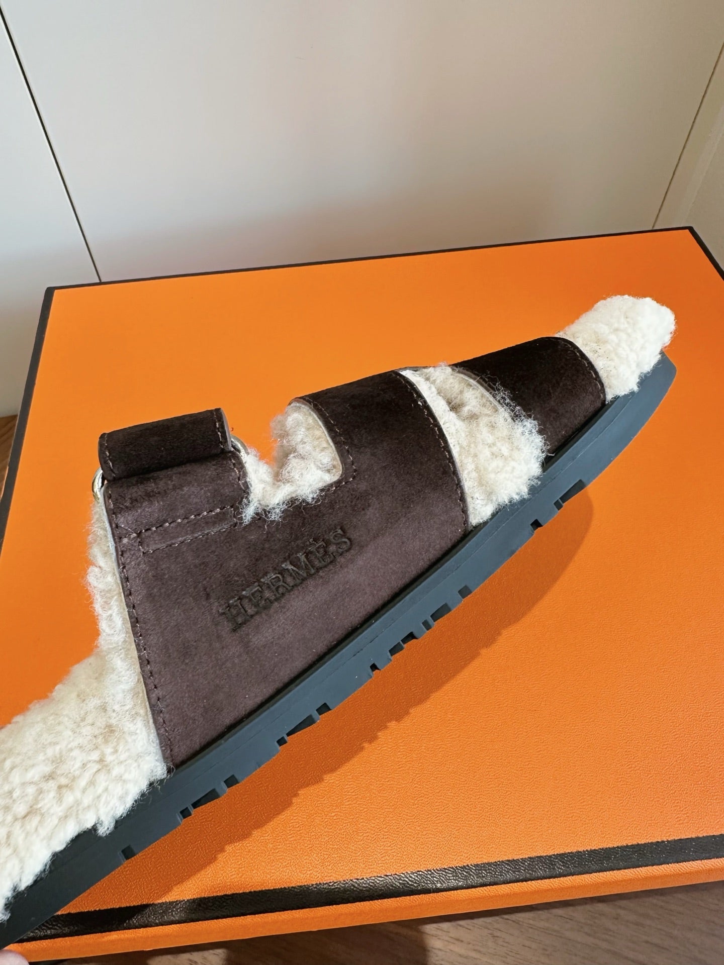 Hermes 2026 Chypre Sandal Suede Wool 976860