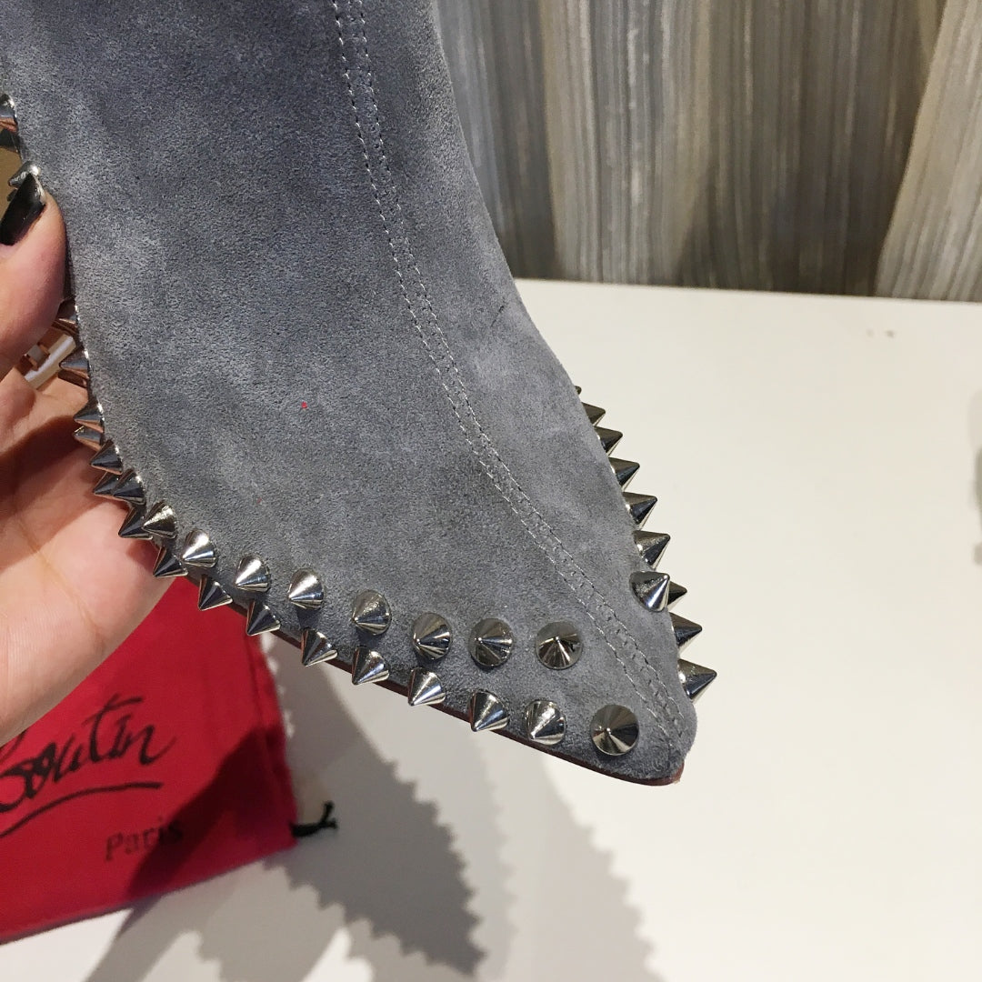 CL Willetta Ankle Boots 100mm Suede with Spikes Gray