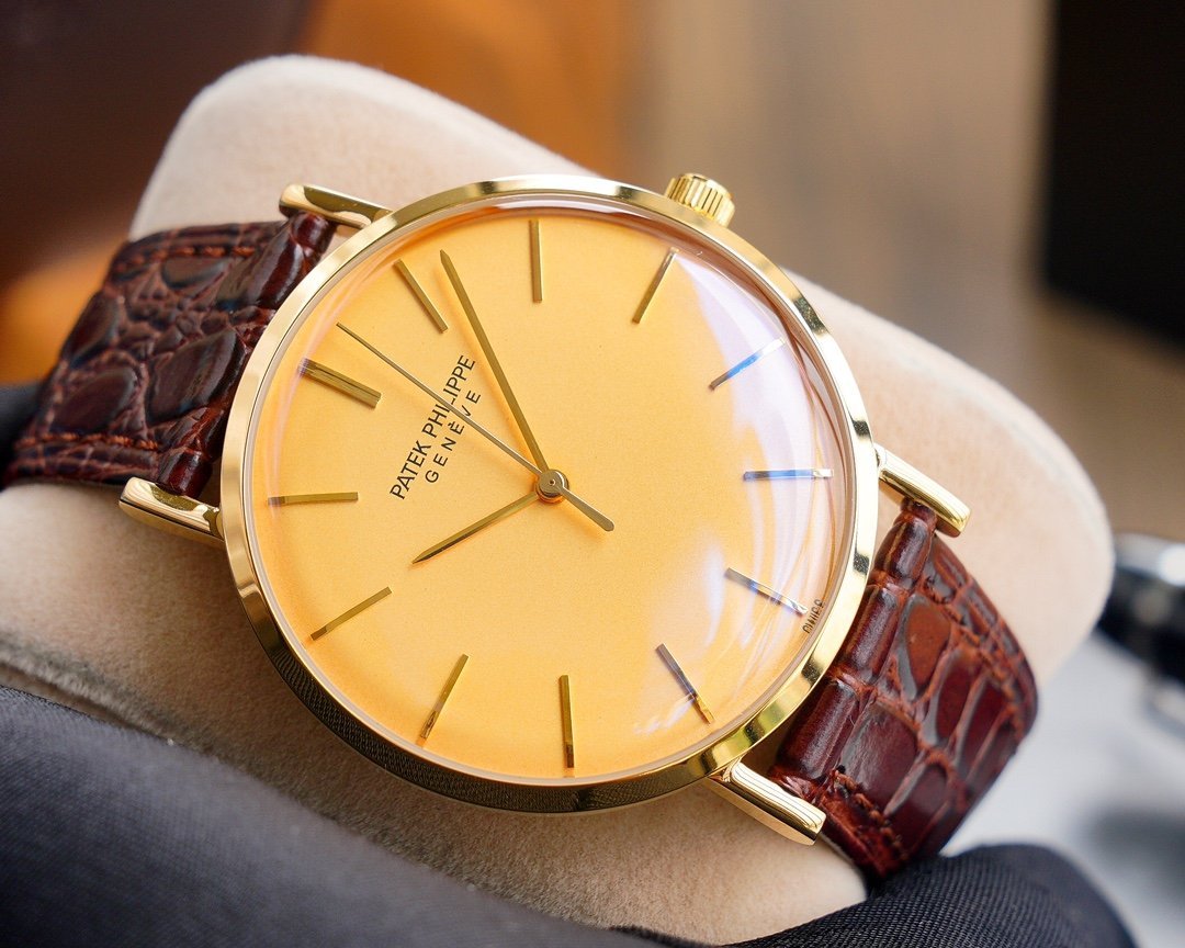 PATEK CALATRAVA ROSE GOLD SUPER THIN MANAUL WOUND