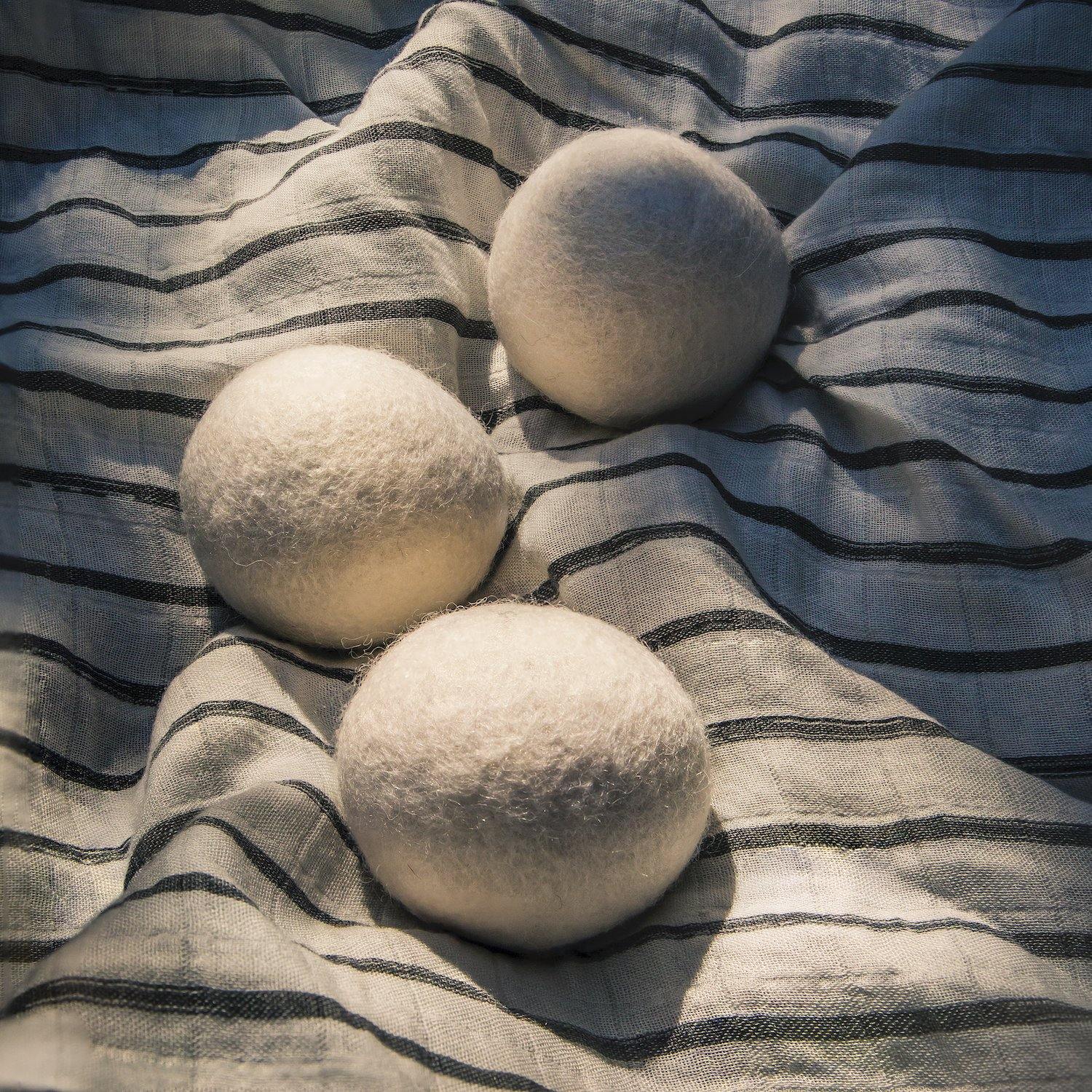 Organic Wool Laundry Dryer Balls - Earth Thanks - Organic Wool Laundry Dryer Balls - natural, vegan, eco-friendly, organic, sustainable, camping, cleaning, cleaning products, compostable, home, home care, house, housekeeping, laundry, non toxic, organic, recyclable, recycle, recycle friendly, reusable, soft, washing machine, wool, wool dryer balls