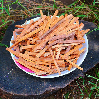 Fragranza aromatica di legno di sandalo naturale per aromaterapia