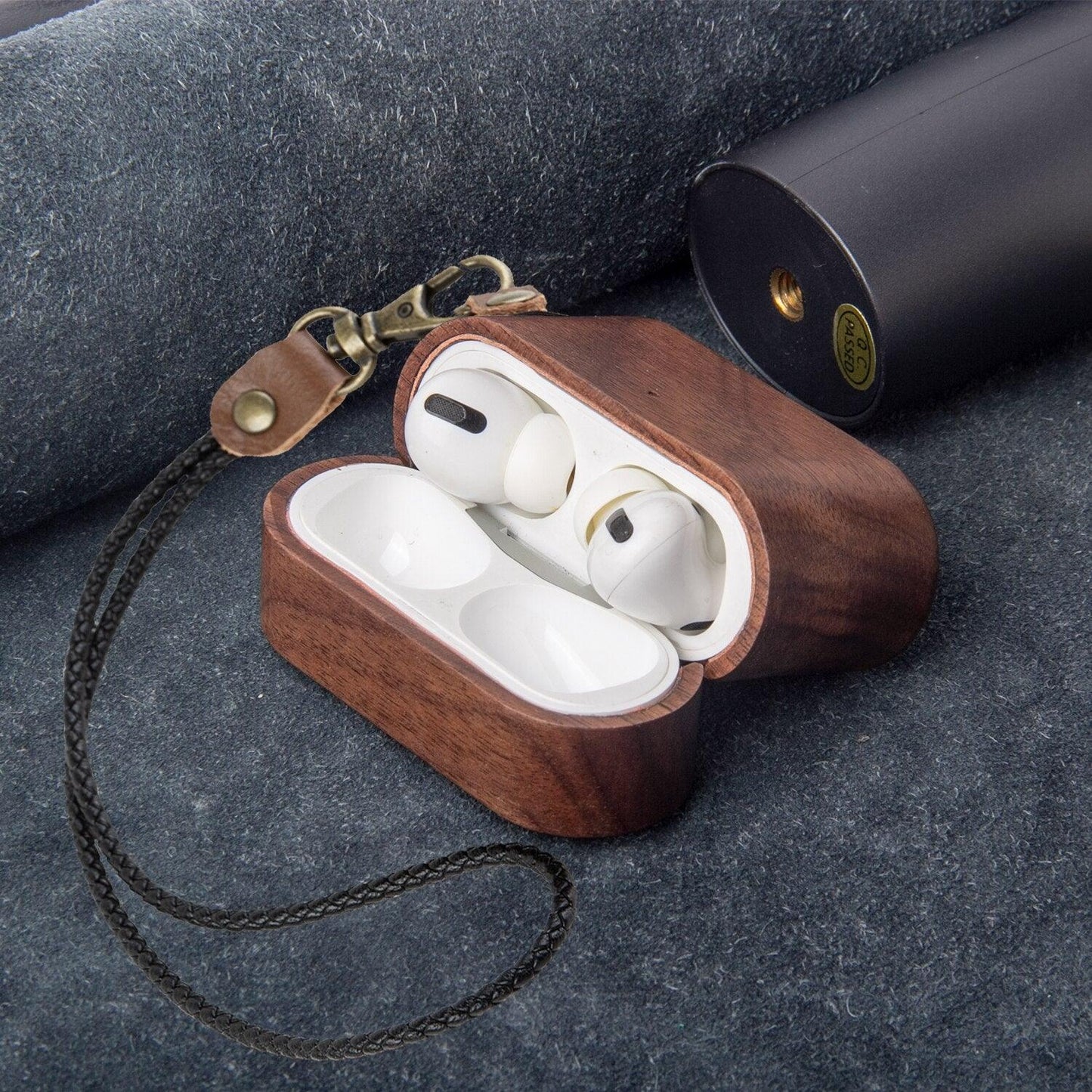 Wooden Airpods Case - Earth Thanks - Wooden Airpods Case - natural, vegan, eco-friendly, organic, sustainable, airpods, AirPods case, biodegradable, environmentally-friendly, organic, phone, phone accessories, slim design, sustainable, sustainably-sourced, wood, wooden