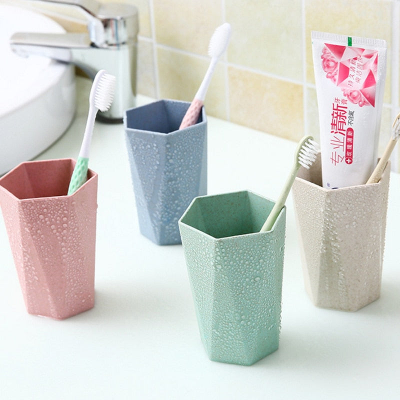 Eco-Friendly Wheat Straw Diamond Toothbrush Cup Couple Set