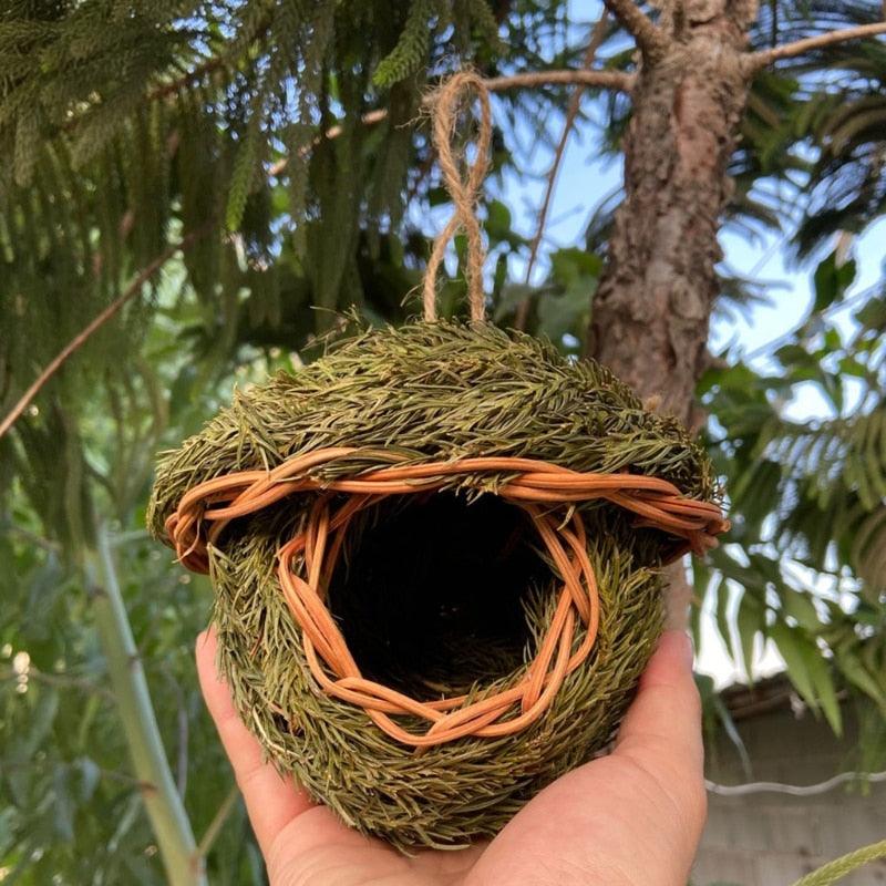 Handmade Hanging Bird House - Natural Grass Fiber Finch Nest Hut for Outdoor Use - Earth Thanks - Handmade Hanging Bird House - Natural Grass Fiber Finch Nest Hut for Outdoor Use - natural, vegan, eco-friendly, organic, sustainable, attractive, biodegradable, bird house, cage, durable, finch, garden, grass fiber, hand-made, handcrafted, handicraft, handicrafts, handmade, hanging, hideaway, hut, natural, nature, nest, non-toxic, outdoor, plant, plant-based, plastic-free, seeds, shelter, vegan