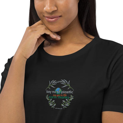 Say no to plastic - Organic cotton t-shirt dress - Earth Thanks - Say no to plastic - Organic cotton t-shirt dress - natural, vegan, eco-friendly, organic, sustainable, apparel, cotton, cotton fiber, eco fashion, eco textiles, embroidery, organic cotton, outfit, sport, sports wear, sportswear, T-shirt dress, woman