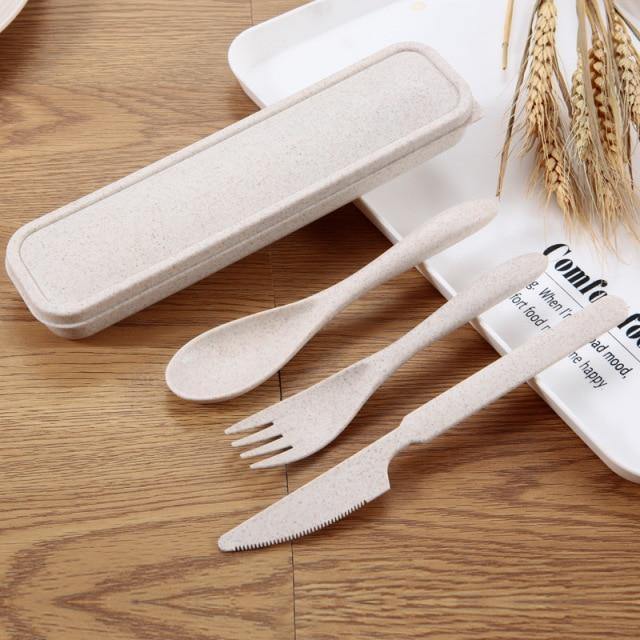 Portable Wheat Straw Cutlery Set of 3 - Earth Thanks - Portable Wheat Straw Cutlery Set of 3 - natural, vegan, eco-friendly, organic, sustainable, compostable, cutlery, food, home, kitchen, kitchen ware, kitchenware, lunch, natural, non toxic, outdoor, plastic, portable, recyclable, recycle, recycle friendly, reusable, travel, vegan friendly, wheat straw