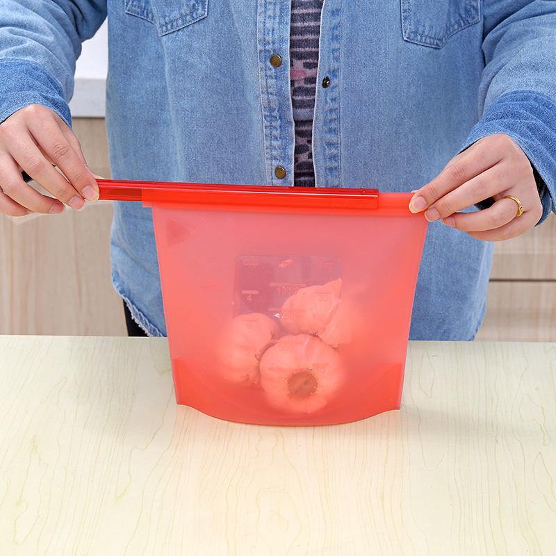 Silicone Food Storage Bag - Earth Thanks - Silicone Food Storage Bag - natural, vegan, eco-friendly, organic, sustainable, bag, camping, collapsible, container, dinner, dinnerware, disposable, food, food grade silicone, food storage, fresh, fridge, home care, house, housekeeping, liquid, lunch, lunch box, men, non toxic, office, picnic, plant trees, portable, recyclable, recycle, recycle friendly, reusable, save food, school, silicone, sterile, tableware, travel, unisex, vegan friendly, woman, women